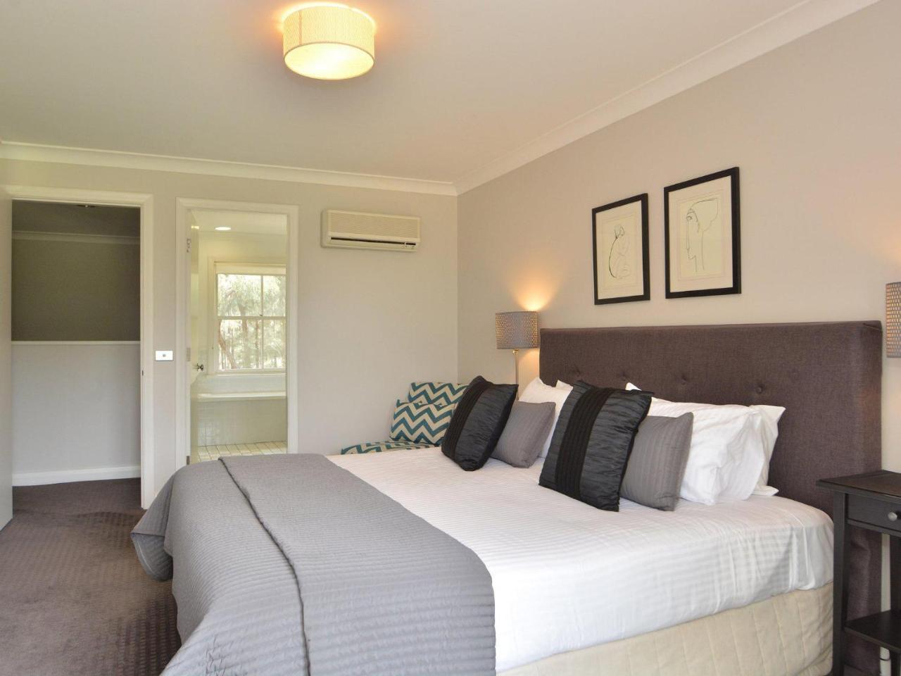 Villa 3Br Margarita Villa Located Within Cypress Lakes Resort Поколбин Екстериор снимка