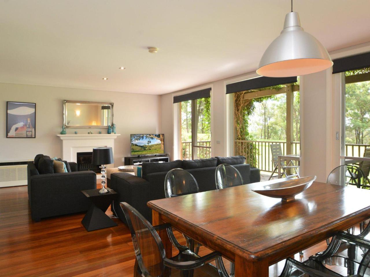 Villa 3Br Margarita Villa Located Within Cypress Lakes Resort Поколбин Екстериор снимка